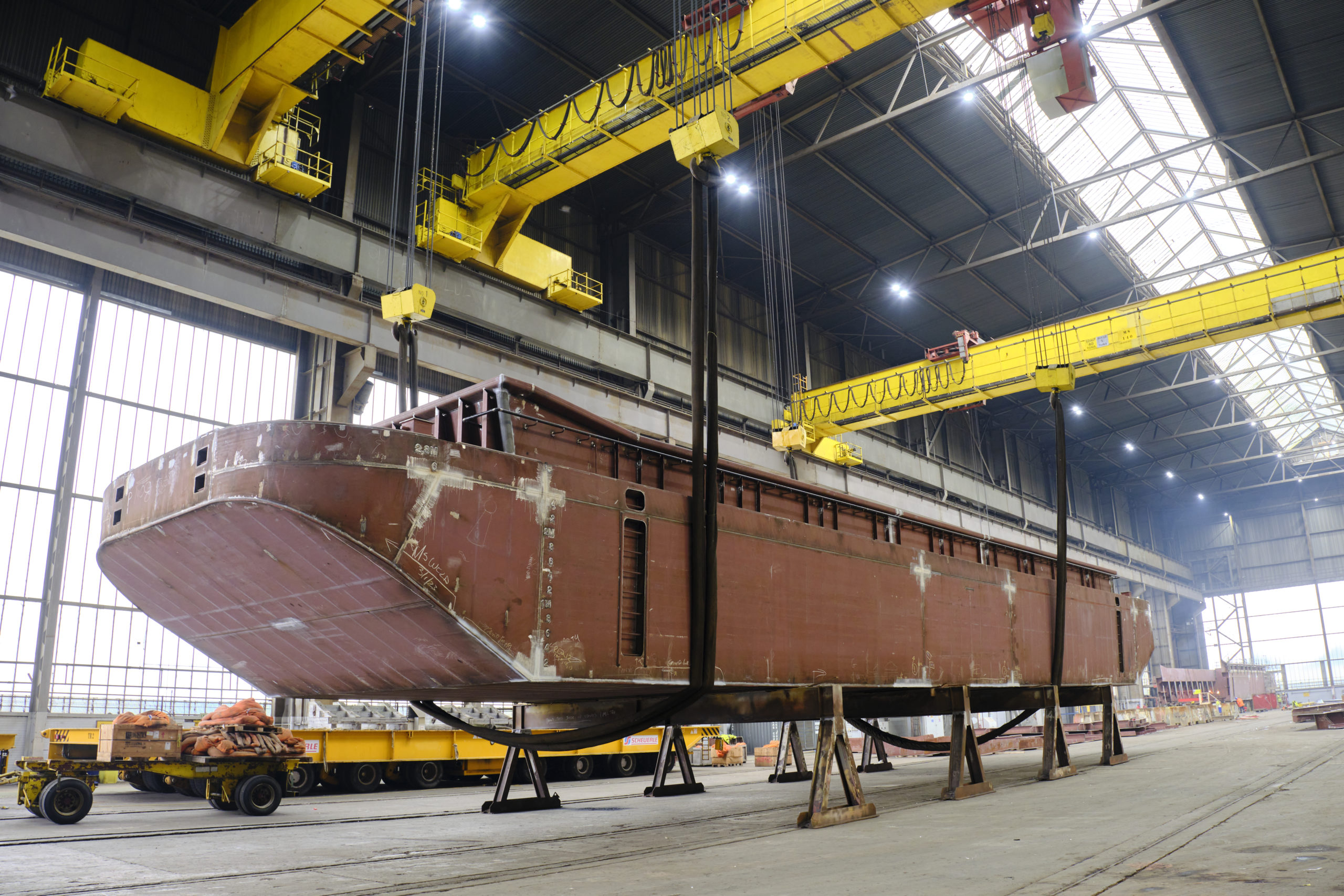 Harland & Wolff Successfully Completes First Barge