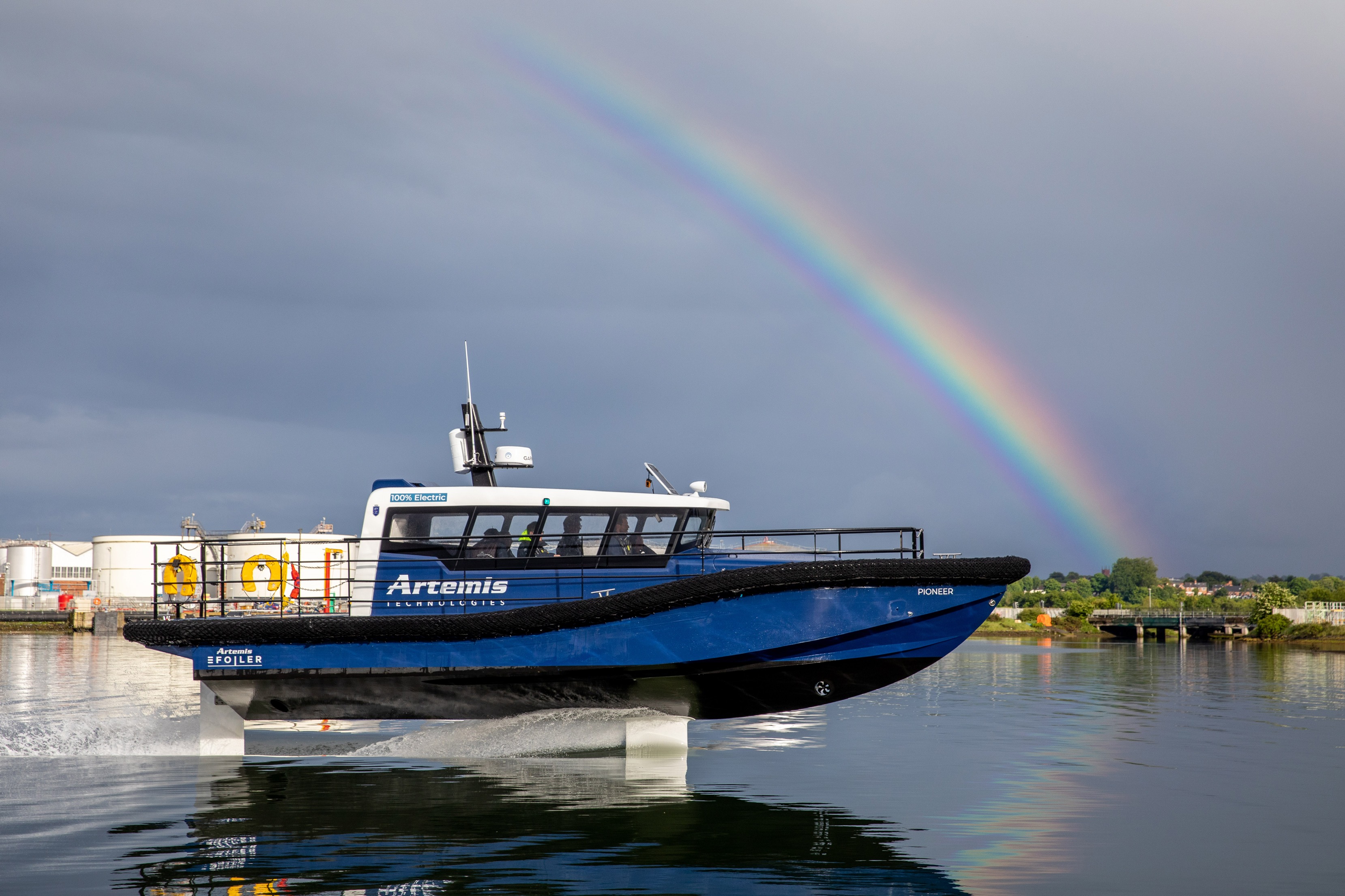 Artemis Technologies Launch to Market the World’s First Commercially Viable  Zero-Emission 100% Electric Foiling Workboats 